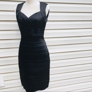 JAX black scuba dress Sweet heart neck line size 8